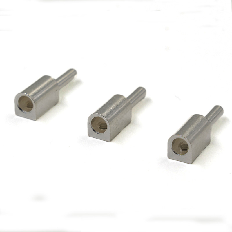 Автоматизированный штифт проволочного разъема.